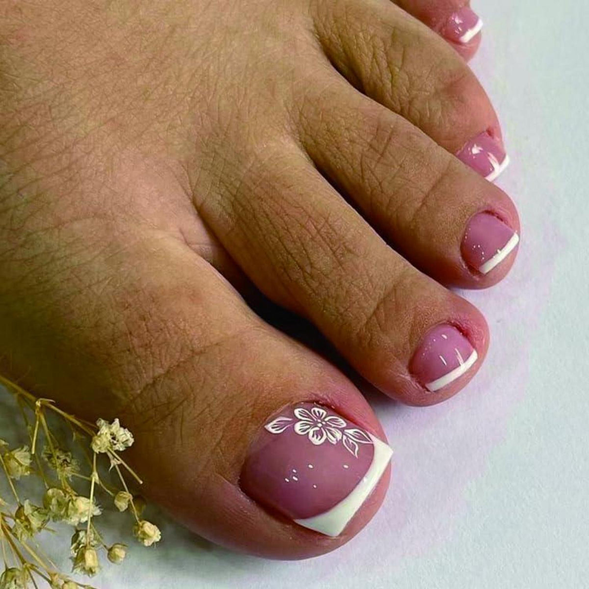 24 Press On Nails – Vielfältige Farben & Stile für DIY Maniküre