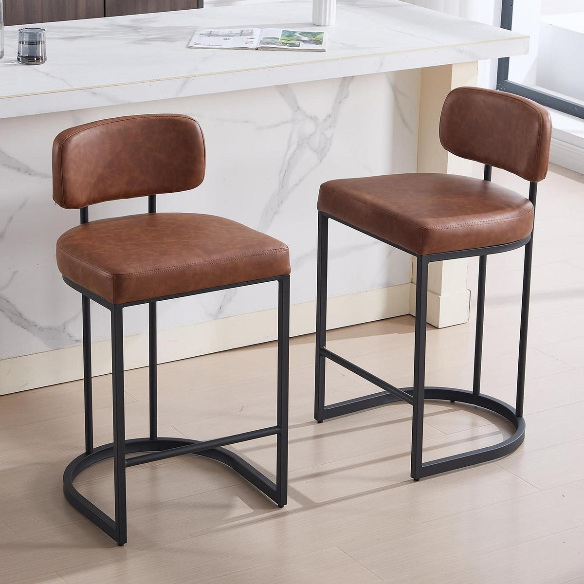 Moderner Barhocker 2er Set in Lederoptik Braun