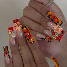 24 Press on Nägel Rot-Orange mit 3D Blumen & Schmetterlingen
