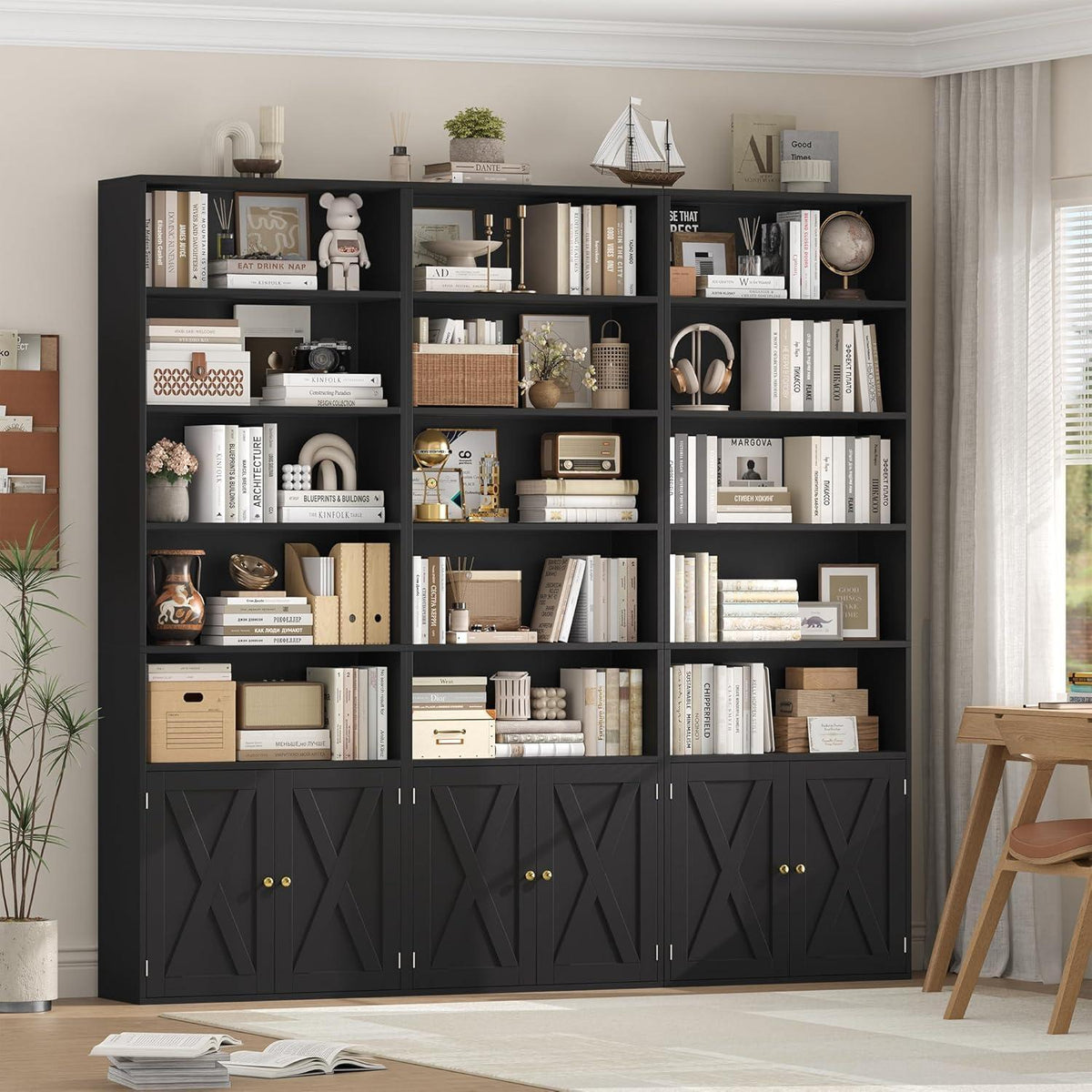 209 cm Bücherregal mit Türen & verstellbaren Regalböden