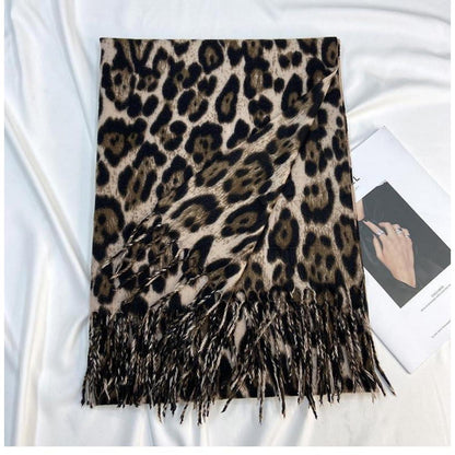 Damen Schal Leopard Print Khaki mit Fransen 180x30cm
