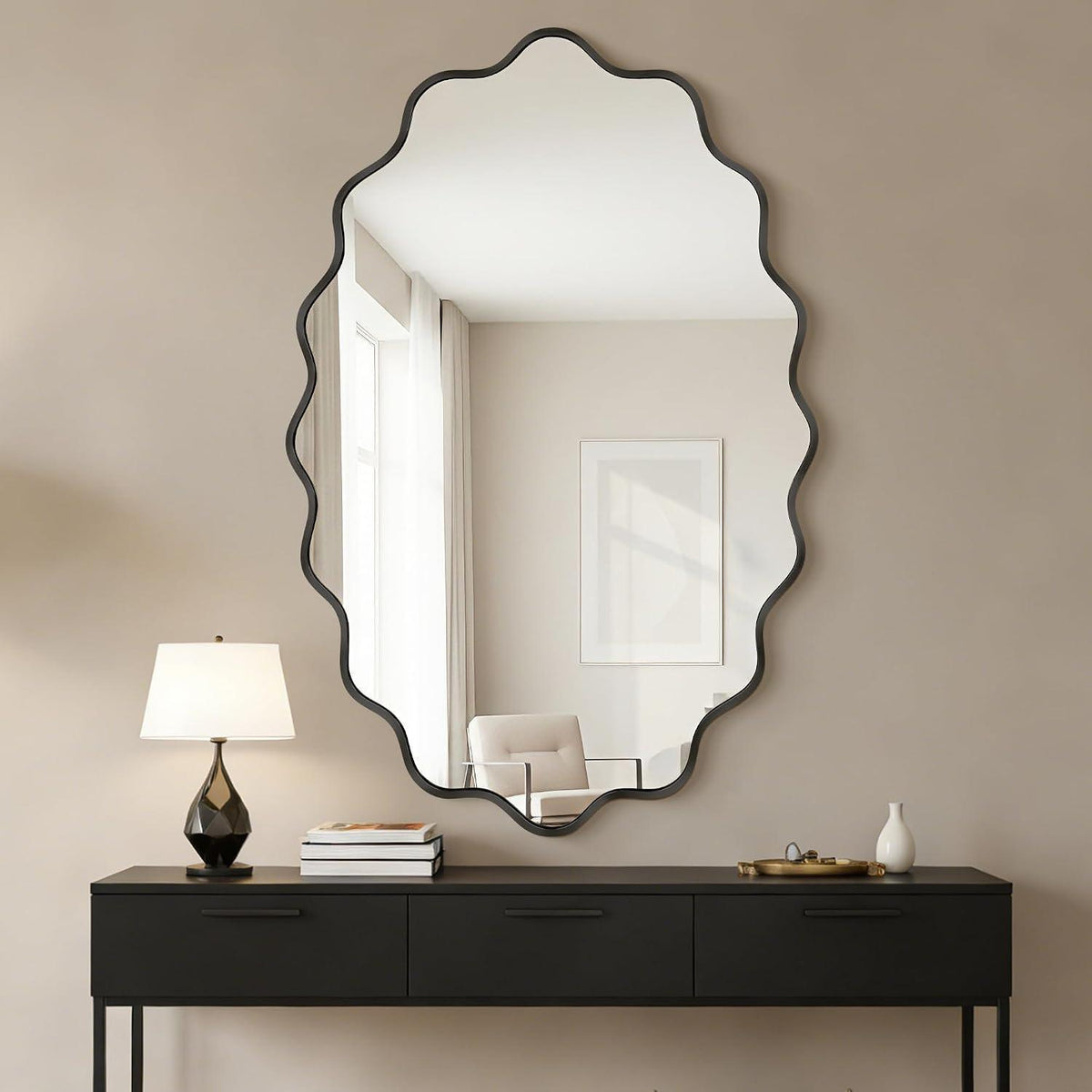 Wavy Ovaler Wandspiegel mit Aluminiumrahmen – 75x55 cm