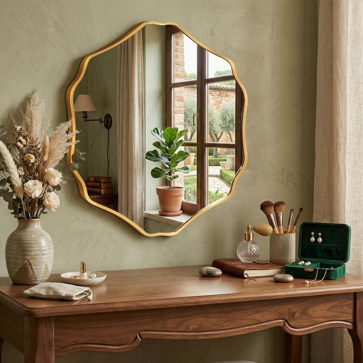 Organischer Sechseck Wandspiegel Gold 90x80 cm