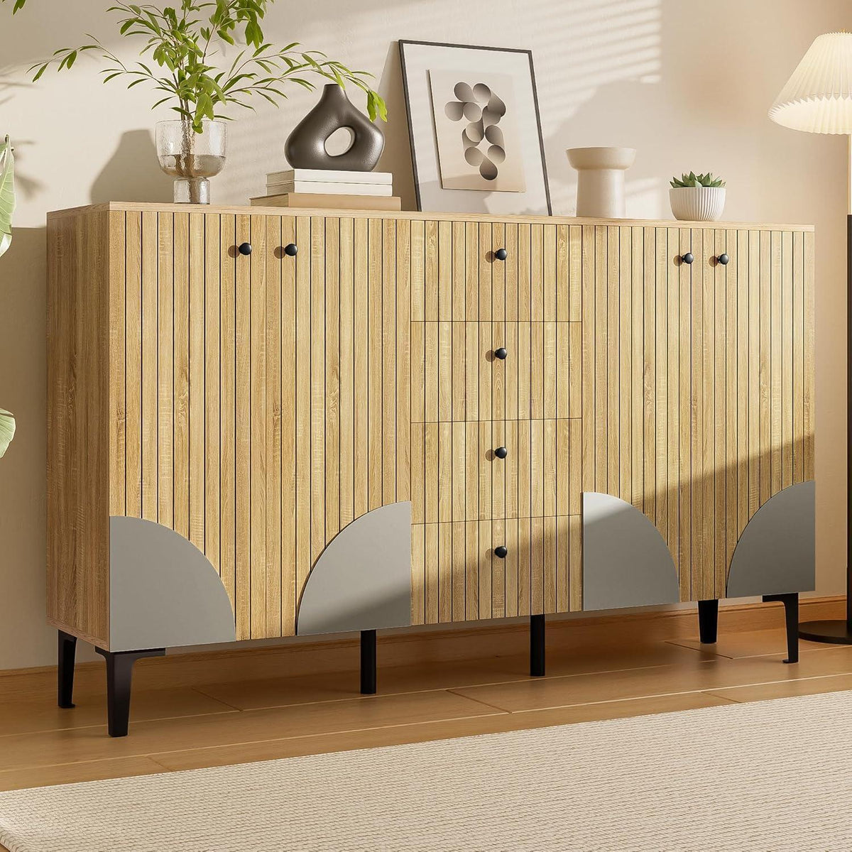 Moderner Holzschrank mit 4 Türen & Schubladen – Sideboard für Wohnzimmer