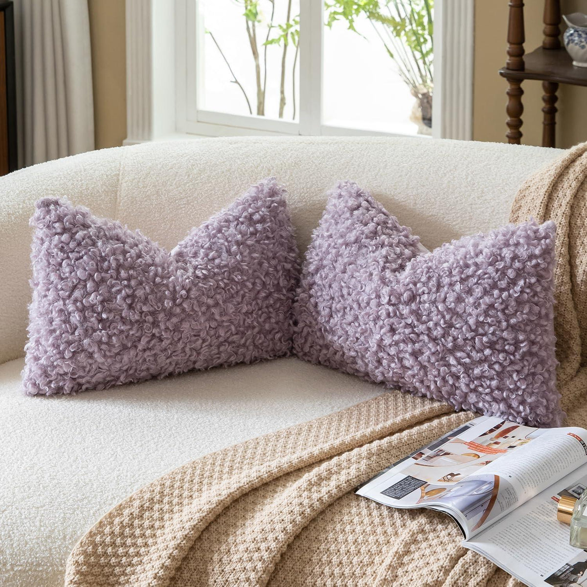 2er Set Kissenbezüge 30x50 cm Helllila Bouclé Faux Pelz