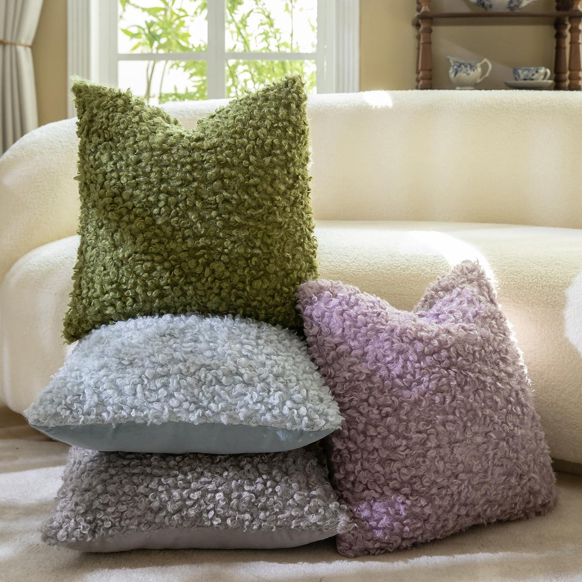 2er Set Kissenbezüge 30x50 cm Helllila Bouclé Faux Pelz