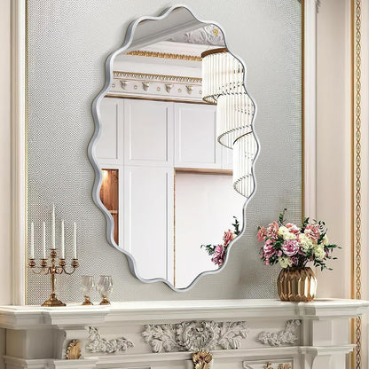 Wavy Ovaler Wandspiegel mit Aluminiumrahmen – 75x55 cm