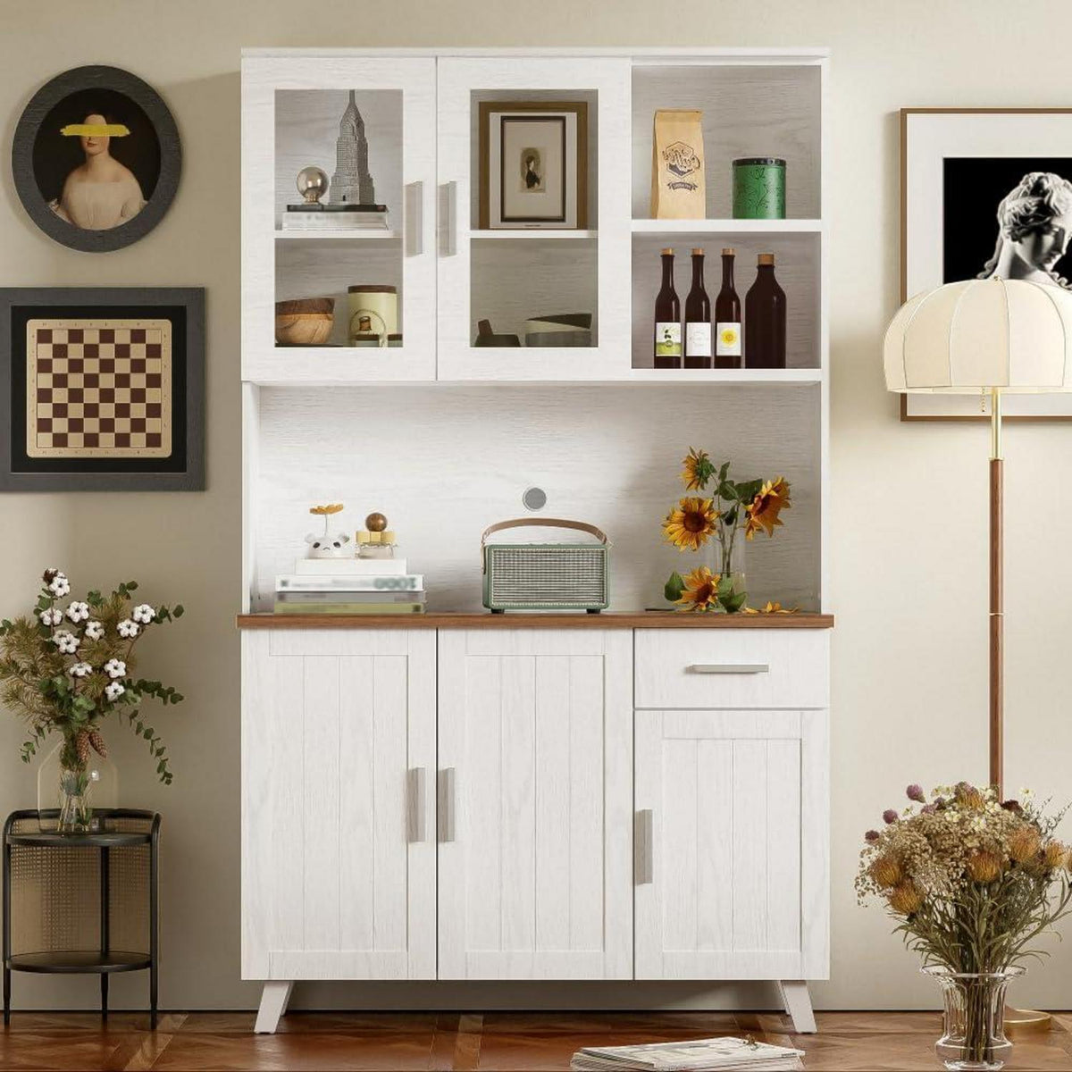 Weißes Sideboard mit Glastüren | 114x40x190 cm | Rustikaler Hochschrank