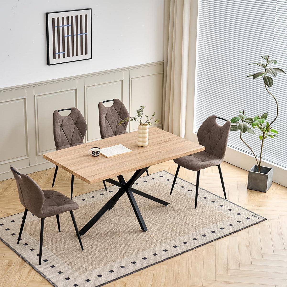 Gepolsterte Esszimmerstühle im skandinavischen Stil, 4er-Set Braun