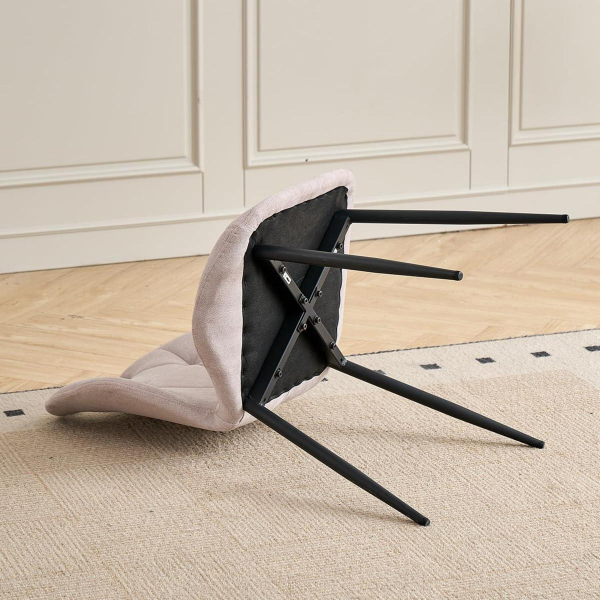 Rundes Esszimmer-Set mit 4 Leinenstühlen (Hellgrau + Beige)