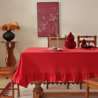 Baumwoll-Leinen Tischdecke mit Rüschen | 152x305cm | Rot