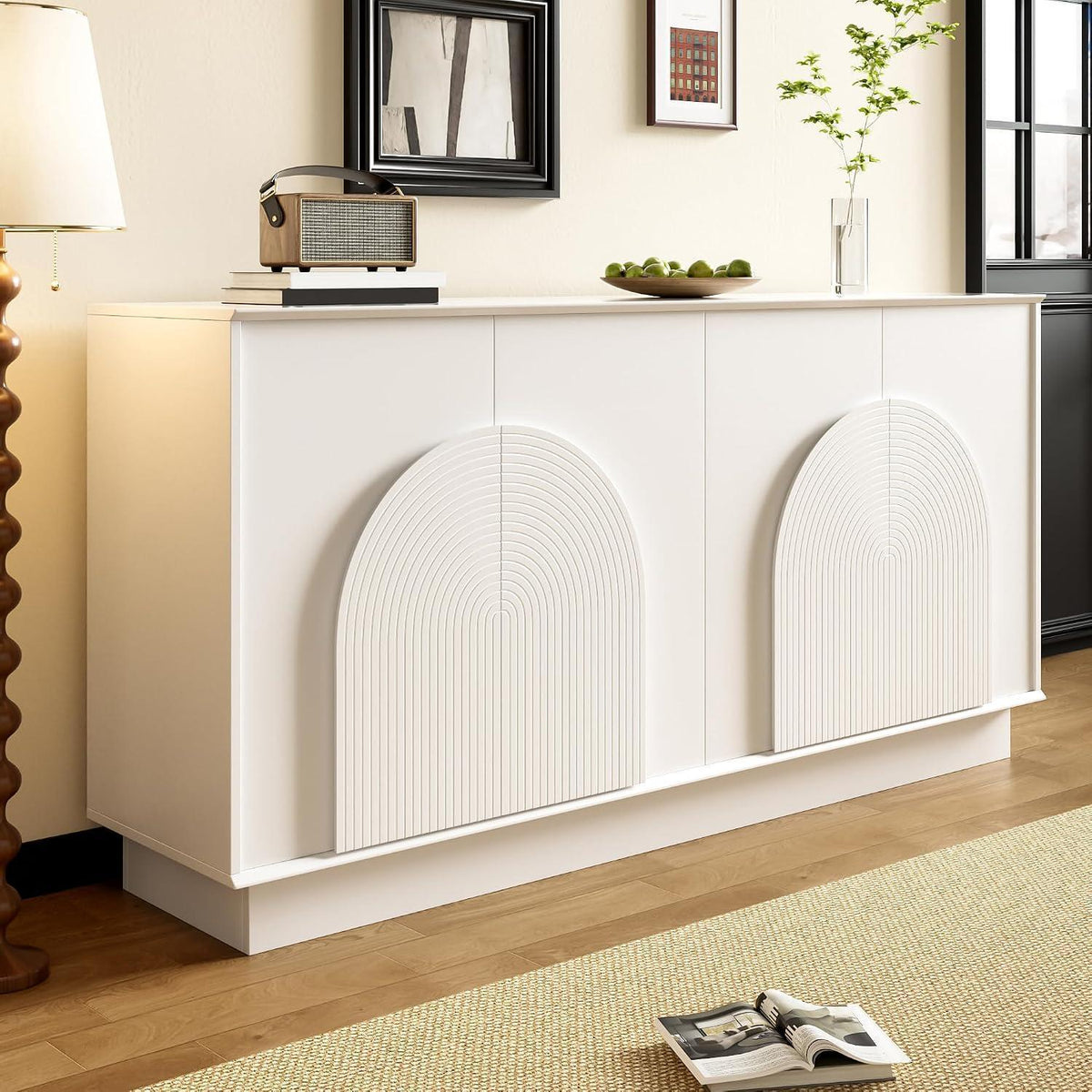 Weißes Sideboard mit 4 gewölbten Türen (160cm)