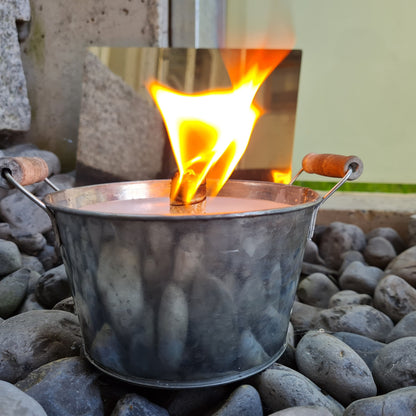 Schwabenfire Große Outdoorkerze mit Dauerdocht in Zink-Schale mit Henkel 20cm